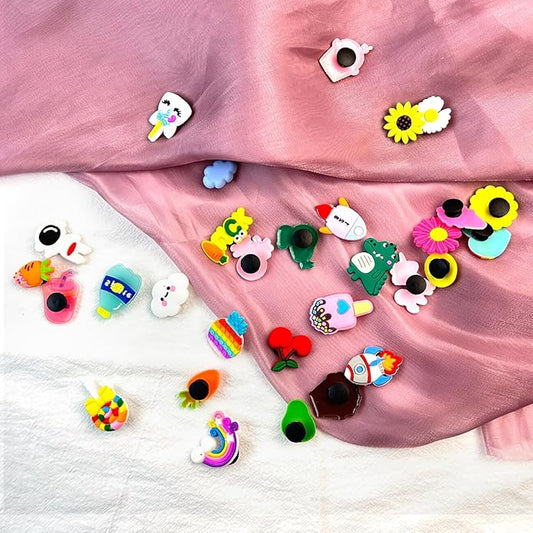 Daddyclean Clog Slippers Charms Assorted Cartoon Clog Slipper Charm(30pcs)