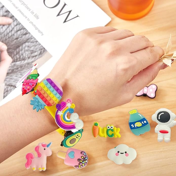 Daddyclean Clog Slippers Charms Assorted Cartoon Clog Slipper Charm(30pcs)